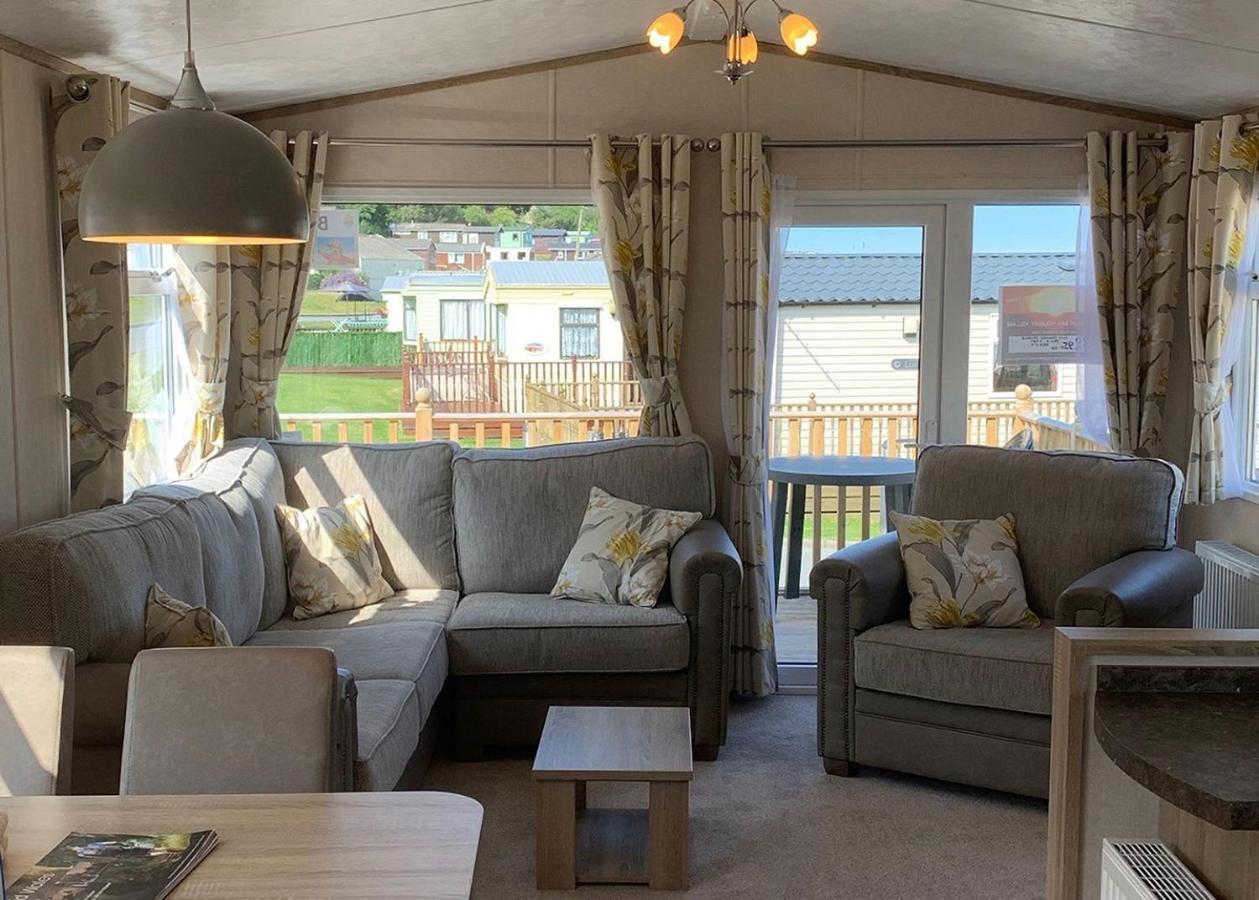 Ocean Heights Holiday Park New Quay  Exteriér fotografie
